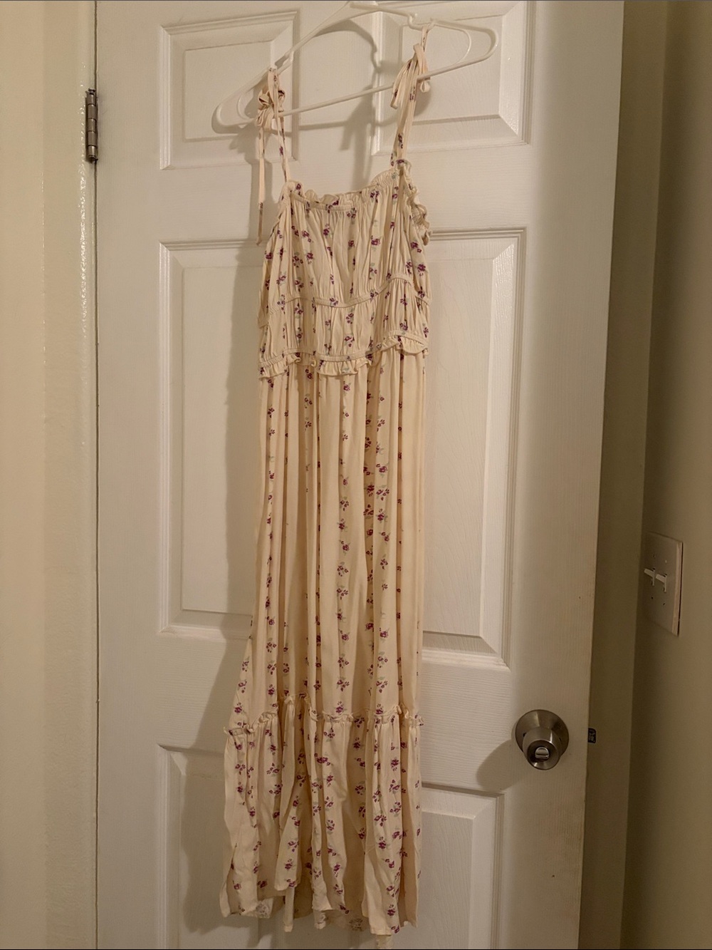 wild fable Cream Floral Tie-Strap Maxi Dress